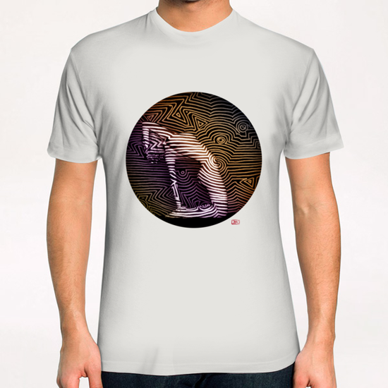 Courbes sur Courbes T-Shirt by Denis Chobelet