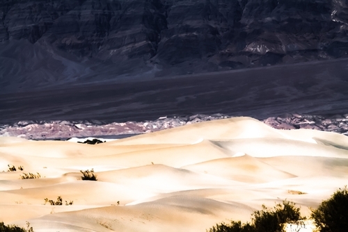 sand dunes at Death Valley national park, California, USA Mural by Timmy333
