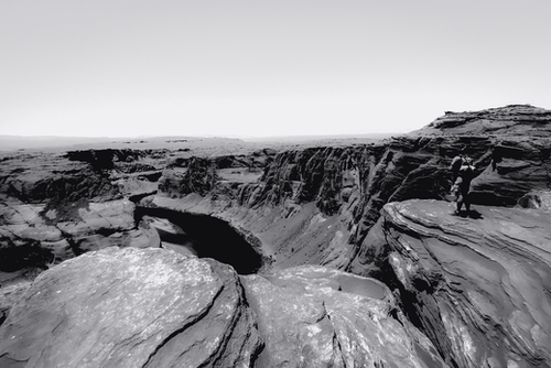 Desert at Horseshoe Bend Arizona in black and white Mural by Timmy333